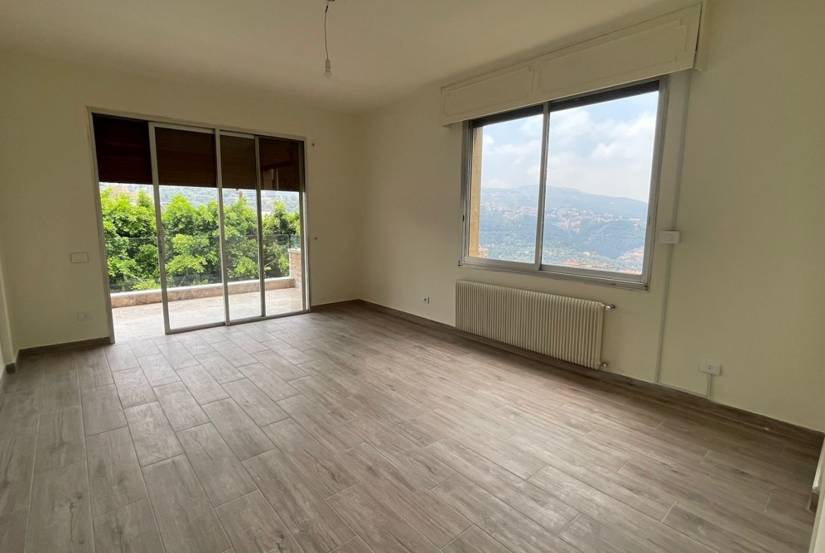 Luxury apartment for rent in Mtailib Metn - Photo 9
