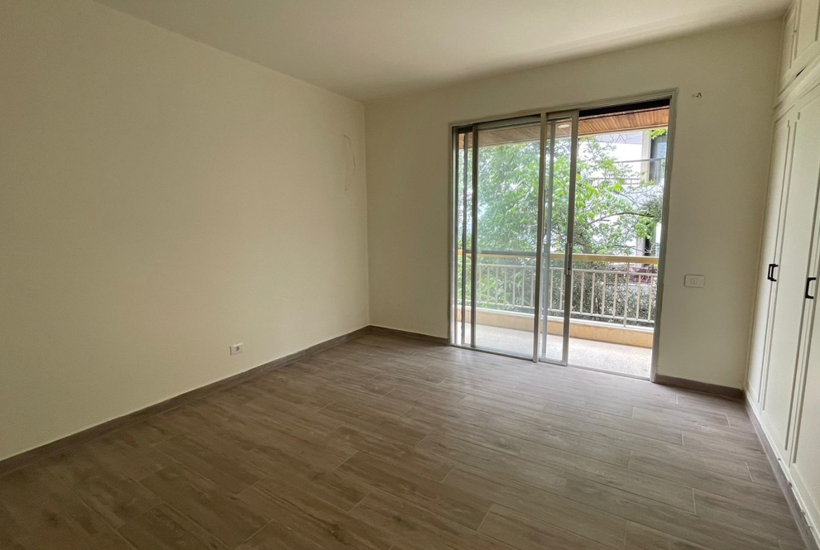 Luxury apartment for rent in Mtailib Metn - Photo 11