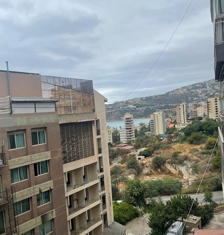 Furnished apartment for sale in Haret Sakher - Photo 14