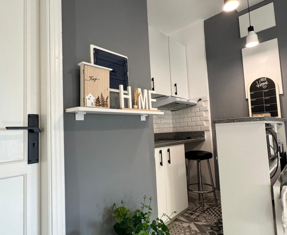 Brand New Studio for Rent – Steps from LAU Jbeil!
