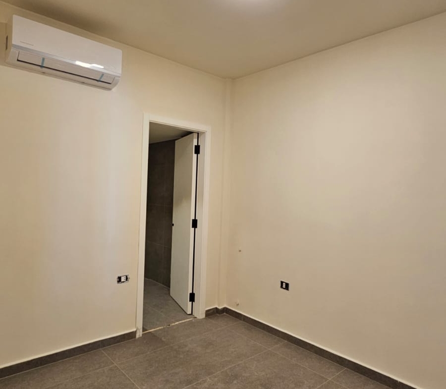 66 sqm Apartment for Sale on 4th Floor – Ain Saadeh, Metn – Sweeping Beirut Skyline and Sea Views - Photo 4