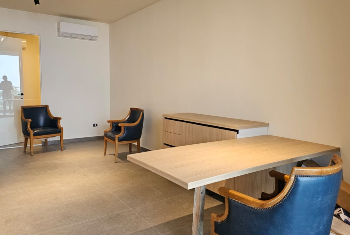 66 sqm Apartment for Sale on 4th Floor – Ain Saadeh, Metn – Sweeping Beirut Skyline and Sea Views - Photo 8