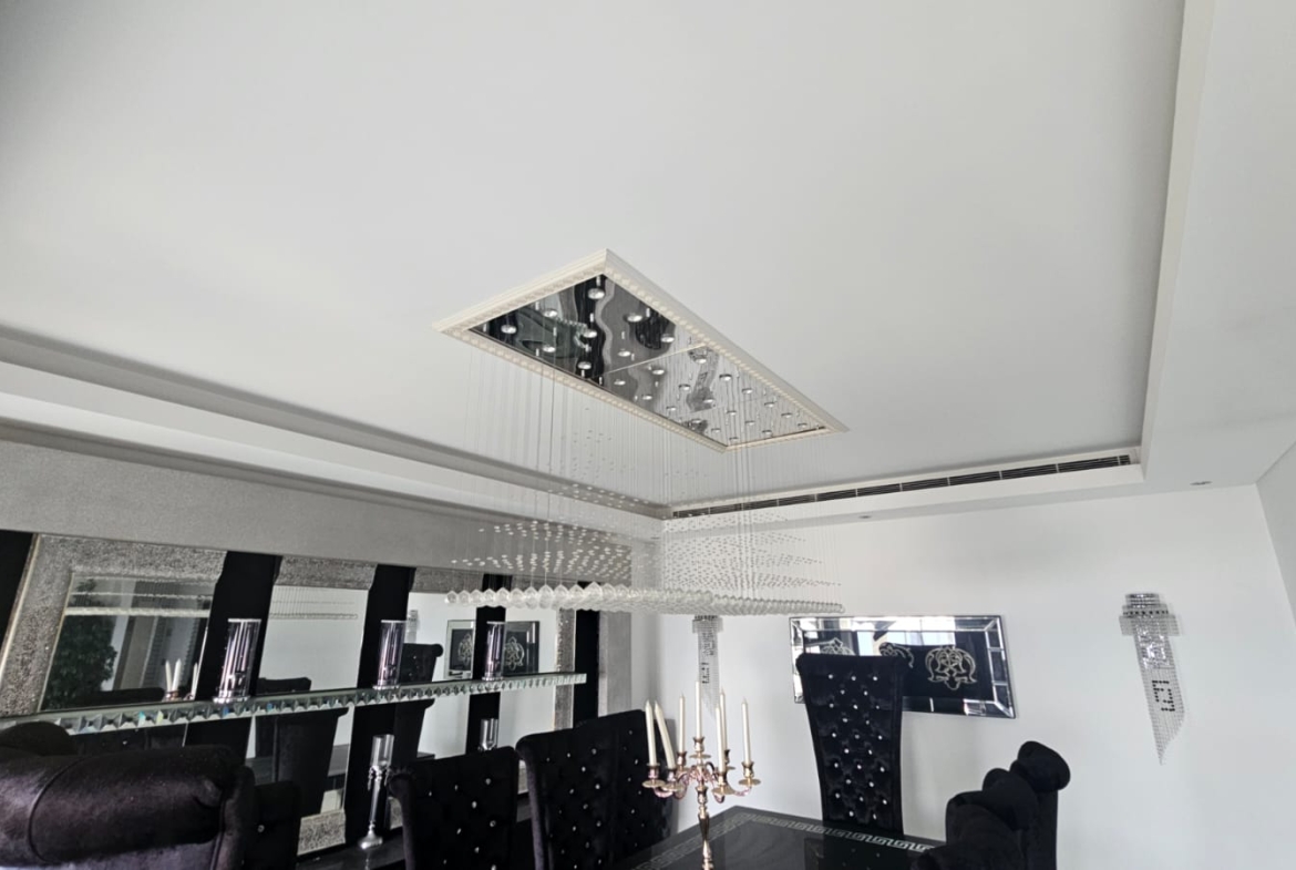 Full-Floor Luxury Penthouse for Sale in Adma – Sea, Mountain and City Views - Photo 10