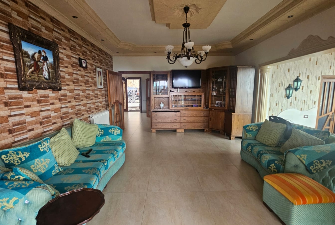 Villa for Sale in Ghosta, Keserwan – Panoramic View - Photo 6