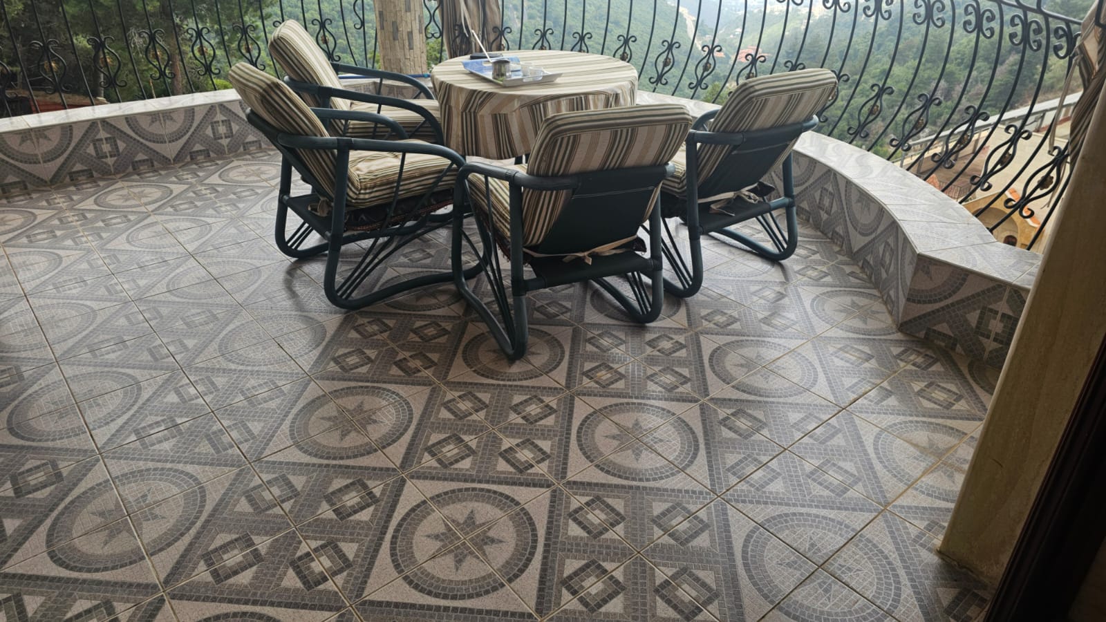 Villa for Sale in Ghosta, Keserwan – Panoramic View - Photo 32