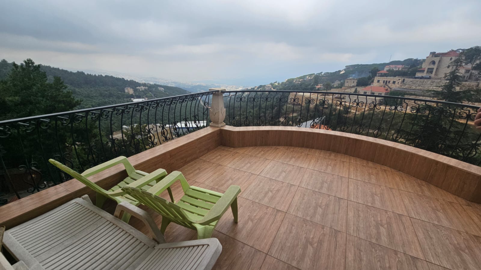 Villa for Sale in Ghosta, Keserwan – Panoramic View - Photo 37